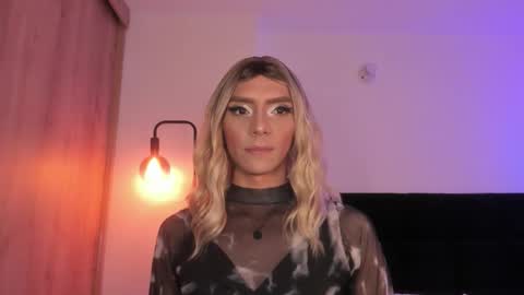 Cameron online show from 01.12.26