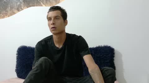 Snapshot of cameronsilverman chatting on 06.12.26 cameronsilverman online show from 06.12.26