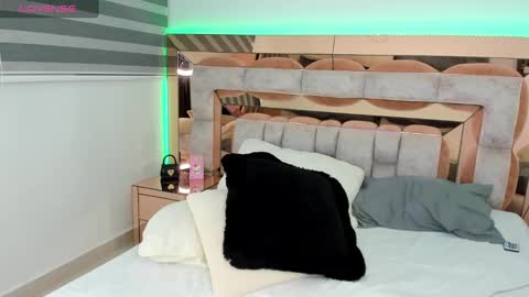 camii  online show from 12.04.24