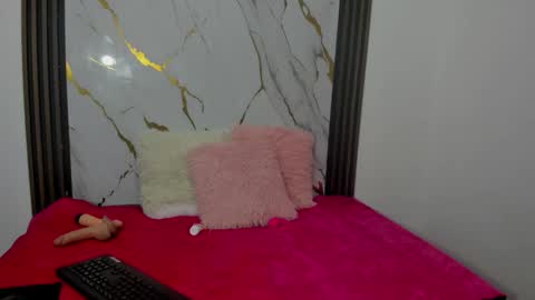 Snapshot of cami_venus1 chatting on 01.07.26 CAMI online show from 01.07.26