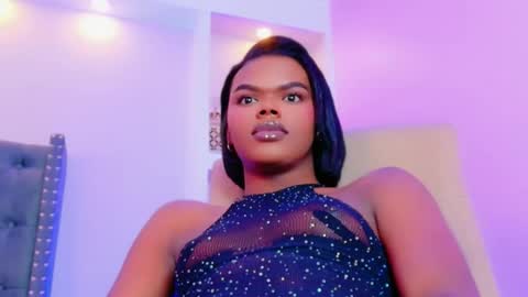 camiestrada online show from 09.12.25