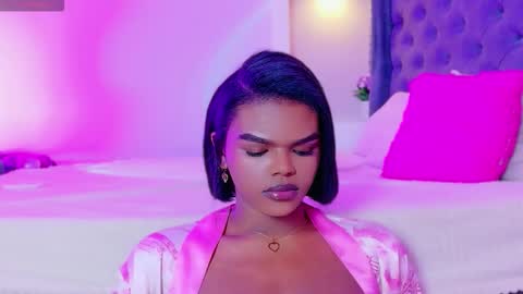 camiestrada online show from 10.24.25