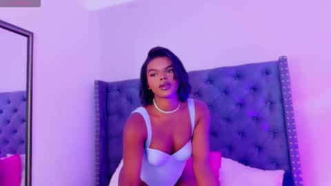 camiestrada online show from 10.30.25