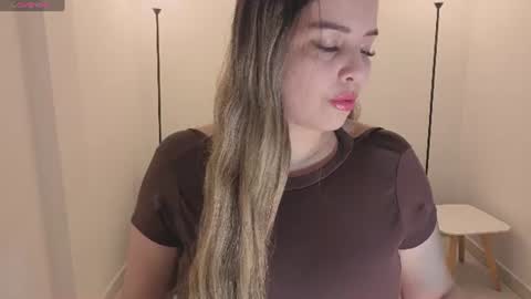 Snapshot of camiilaa1 chatting on 07.29.26 Camila online show from 07.29.26