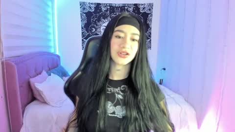 camila online show from 10.02.25