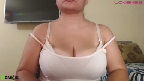 Camila  online show from 09.09.25