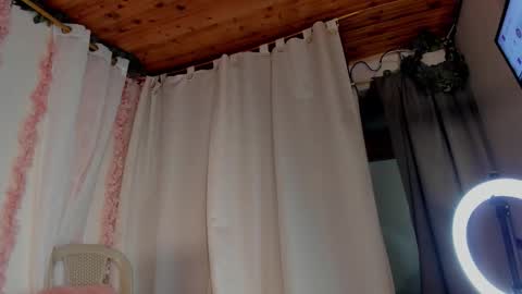 Camii Lopez online show from 09.14.25