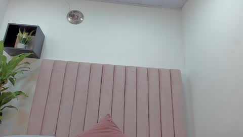 Camila online show from 02.07.25