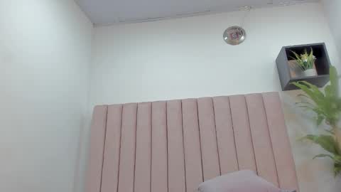 Camila online show from 02.14.25