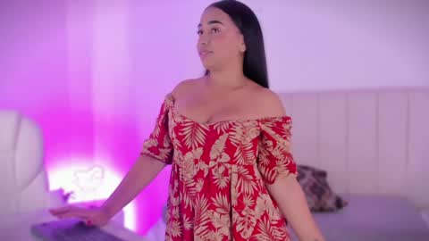 Snapshot of camila_adams chatting on 12.10.24 Cami online show from 12.10.24