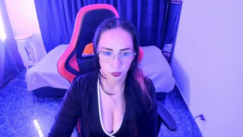 Snapshot of camila_bj chatting on 05.25.26 camila_bj online show from 05.25.26