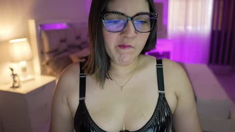 Camila buitrago online show from 12.06.24