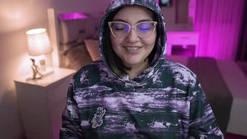 Camila buitrago online show from 12.13.24