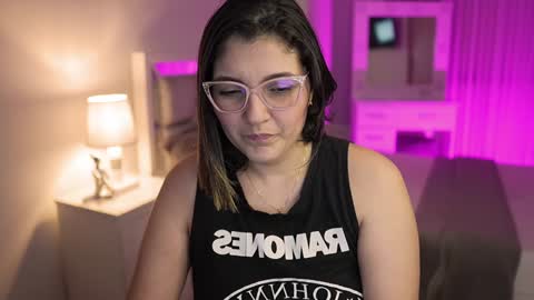 Camila buitrago online show from 12.15.24