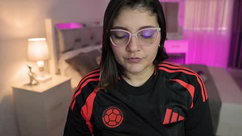 Camila buitrago online show from 12.21.24