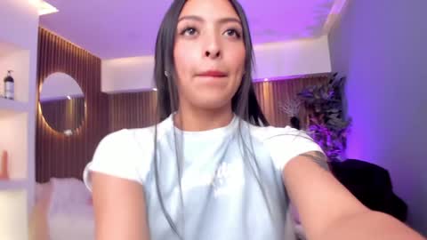 Camila online show from 12.18.24