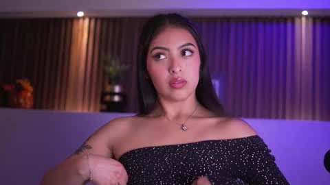 Camila online show from 11.12.25