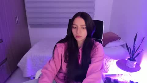  C A M I  online show from 02.17.26