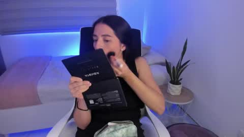  C A M I  online show from 04.01.26