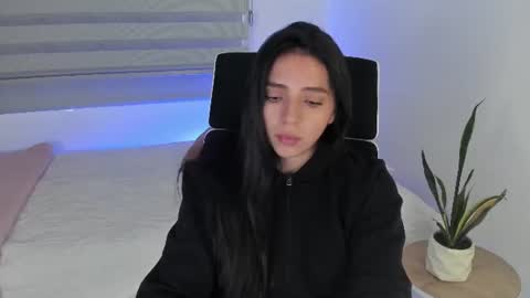 Snapshot of camila_ec2 chatting on 07.12.26 C A M I online show from 07.12.26