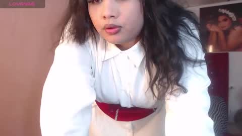 Snapshot of camila_fuenmayor chatting on 01.01.25 online show from 01.01.25