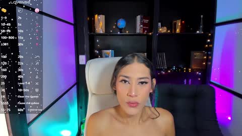 Snapshot of camila_harperr chatting on 12.15.24 C A M I L A online show from 12.15.24