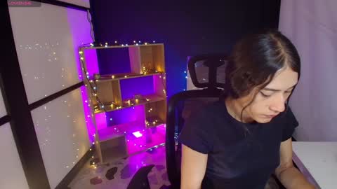 Snapshot of camila_harperr chatting on 01.07.25 C A M I L A online show from 01.07.25