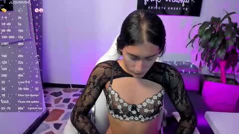 Snapshot of camila_harperr chatting on 10.22.25 C A M I L A online show from 10.22.25