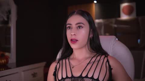 camila_martinez9 online show from 10.16.25