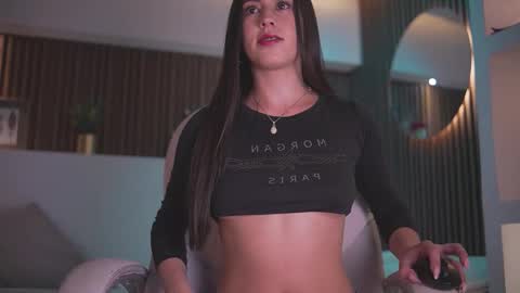 camila_martinez9 online show from 01.08.26