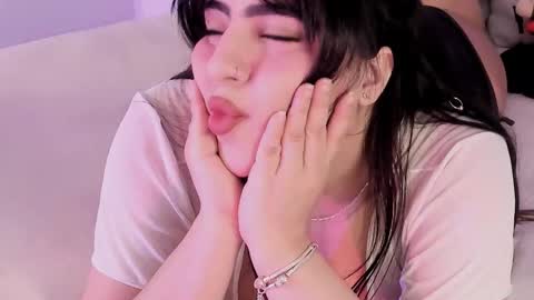 Camila online show from 12.23.25