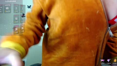 Snapshot of camila_pandora_ch chatting on 01.15.25 Cami online show from 01.15.25