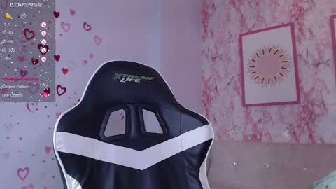 Snapshot of camila_pandora_ch chatting on 02.09.25 Cami online show from 02.09.25