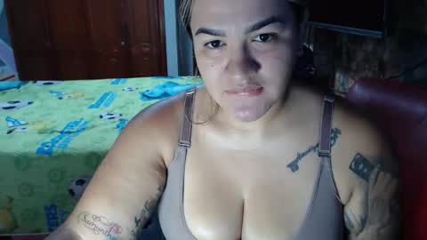 Snapshot of camila_rosess chatting on 11.27.25 valentinaEpic way Ive been fucked 1515 online show from 11.27.25
