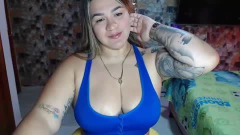 Snapshot of camila_rosess chatting on 01.14.26 valentinaEpic way Ive been fucked 1515 online show from 01.14.26