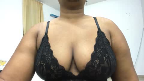 Camila online show from 11.21.25