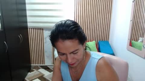 Snapshot of camila_vargas_ chatting on 05.06.26 Camila Vargas online show from 05.06.26