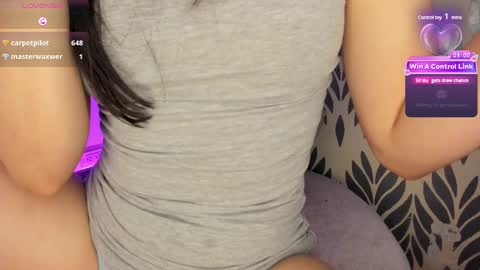 Snapshot of camilaandrade_ chatting on 03.04.25 Cami online show from 03.04.25