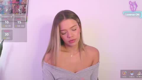 Camila Monroee  online show from 11.06.25