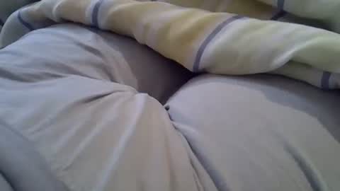 flash 50 tokens BIG CLIT  tits pussy. masturbation big clit 150 tokens fingers inside pussy 1000 tk  pump big clit 300 tk online show from 11.13.25