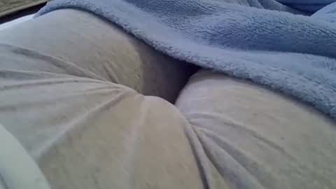 flash 50 tokens BIG CLIT  tits pussy. masturbation big clit 150 tokens fingers inside pussy 1000 tk  pump big clit 300 tk online show from 02.27.26