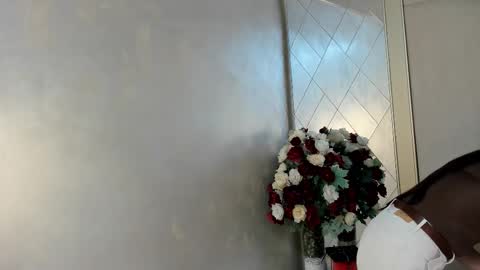 Snapshot of camilasofiia chatting on 09.19.25 Camila online show from 09.19.25