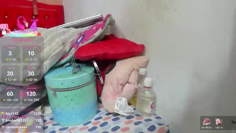 Lauren camile online show from 12.17.25