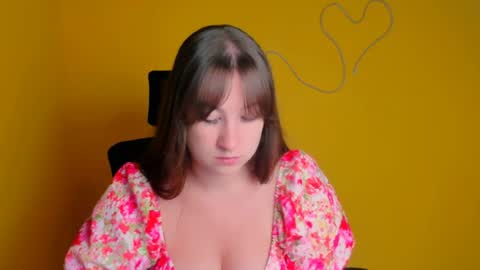 Snapshot of camilla_body chatting on 06.27.26 Camilla online show from 06.27.26