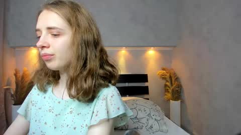 Camilla online show from 09.25.25