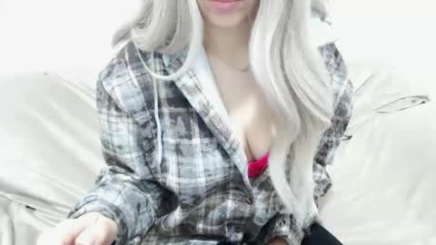 CamilleBunny online show from 12.15.25