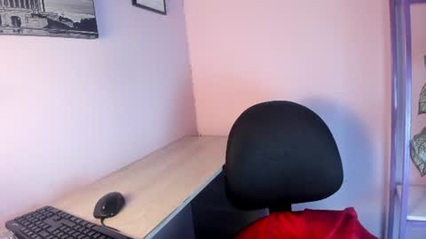 Snapshot of camilo_konor chatting on 07.15.26 CAMI online show from 07.15.26