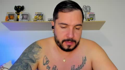 Snapshot of camilo_restrepo21 chatting on 06.16.26 camilo_restrepo21 online show from 06.16.26