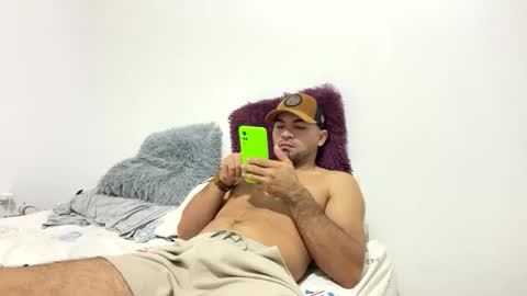 Snapshot of camilor_30 chatting on 11.11.25 camilor_30 online show from 11.11.25