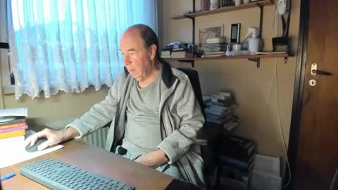 Snapshot of cammee chatting on 01.05.25 Cammee online show from 01.05.25